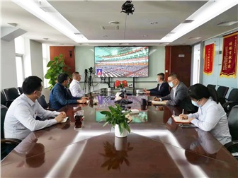 集中收看黨的二十大開(kāi)幕會(huì)并開(kāi)展中心組學(xué)習(xí)研討